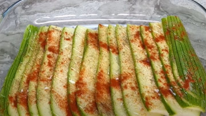 Slané palačinky s cuketovou náplní