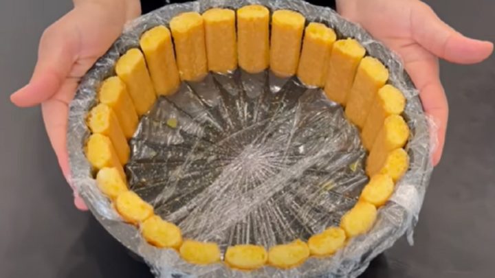 Jahodový dort s krémem z mascarpone