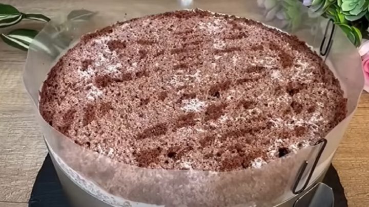 Francouzský dort s čokoládou a mandlemi