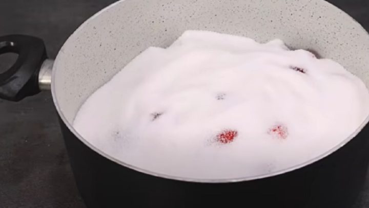 Jahodový kompot bez zavařování