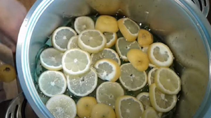 Meduňkový sirup jen z 5 ingrediencí