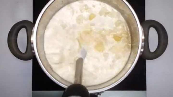 Krémová květáková polévka se slaninou