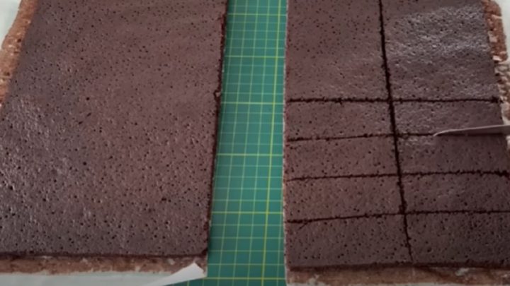 Čokoládové řezy se šlehačkovým krémem