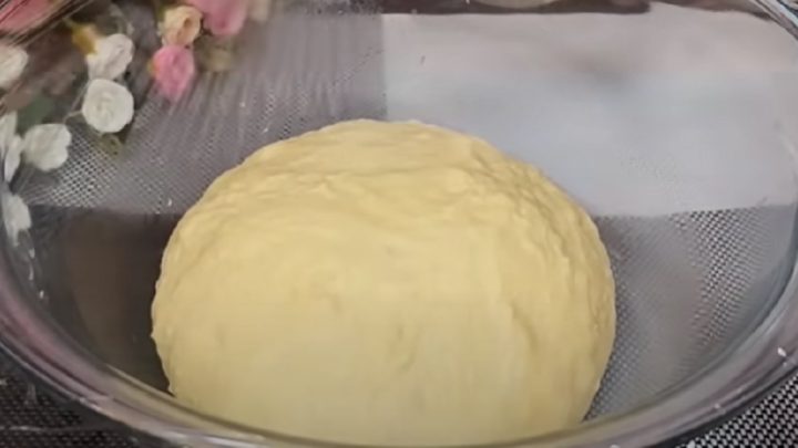 Kynuté rohlíčky s tvarovou náplní