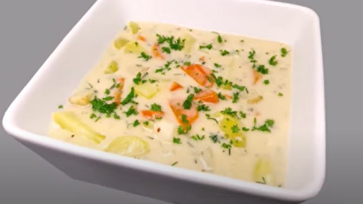 Bramborová polévka se smetanou