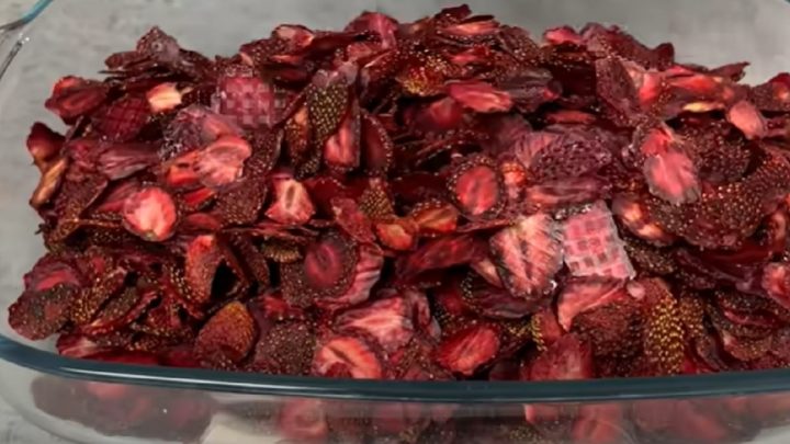 Jahodové chipsy bez přidaného cukru