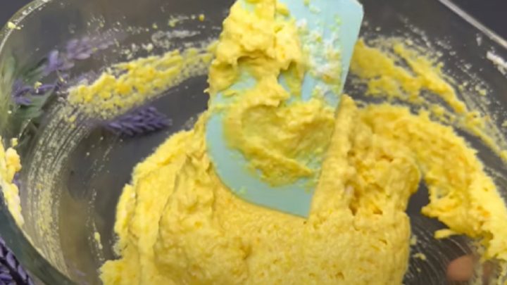 Pomerančový chlebíček s mandlemi