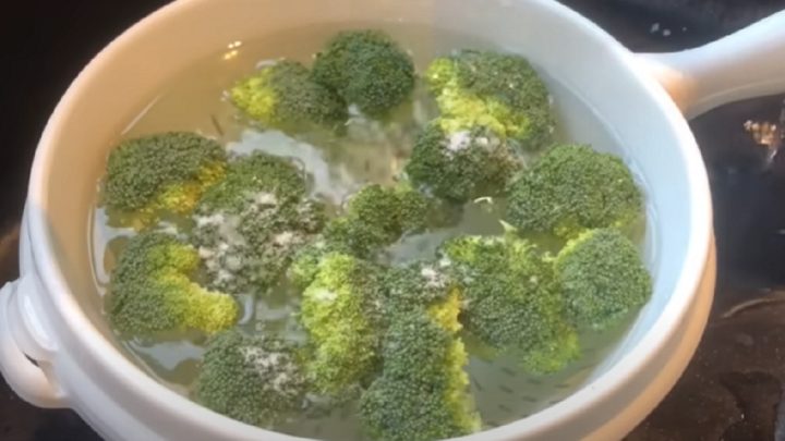 Kuřecí kousky se zeleninou a omáčkou