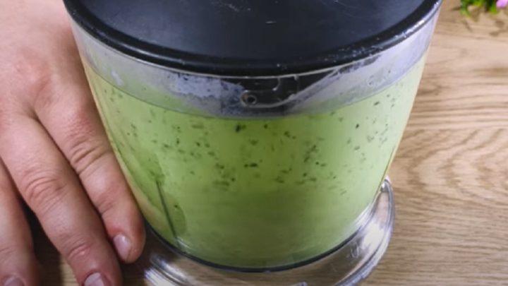 Mátová zmrzlina se stévií a citronem