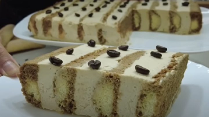 Nepečené kávové řezy s krémem