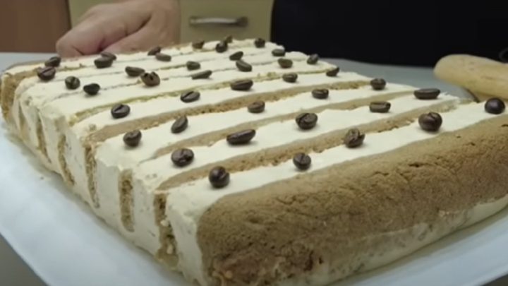 Nepečené kávové řezy s krémem