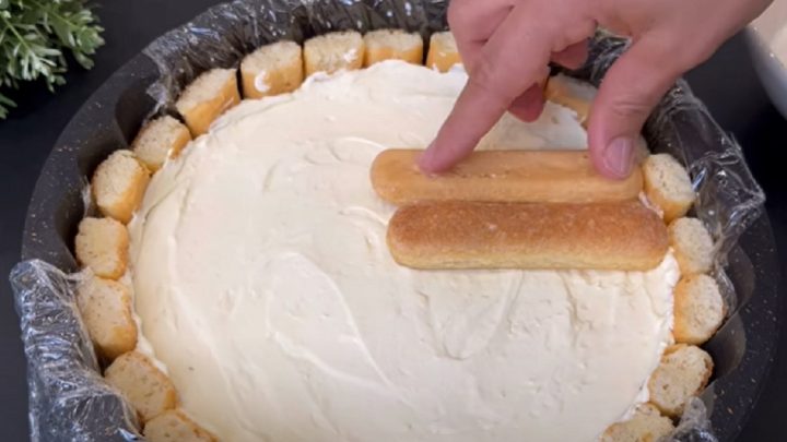 Nepečený pomerančový dort s kokosem