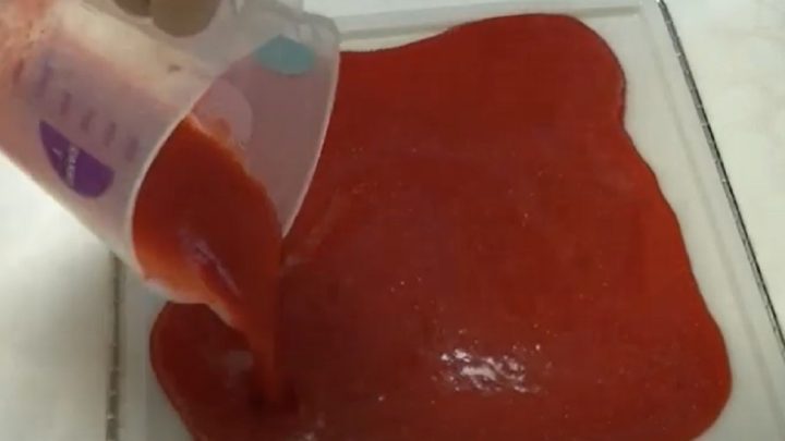 Jahodová kůže z čerstvého ovoce