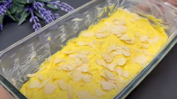 Pomerančový chlebíček s mandlemi