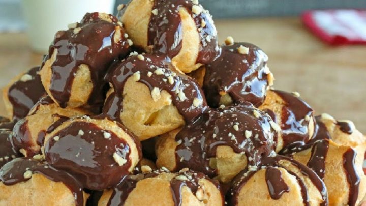 Domácí profiterolky s vanilkovým krémem