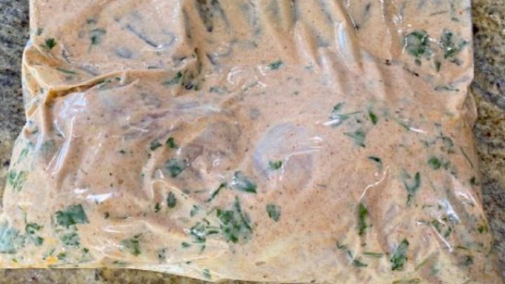 Marinády na kuřecí maso s česnekem