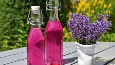 Levandulový sirup jen ze 4 ingrediencí