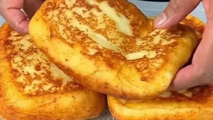 Turecký bramborový chléb se sýrem