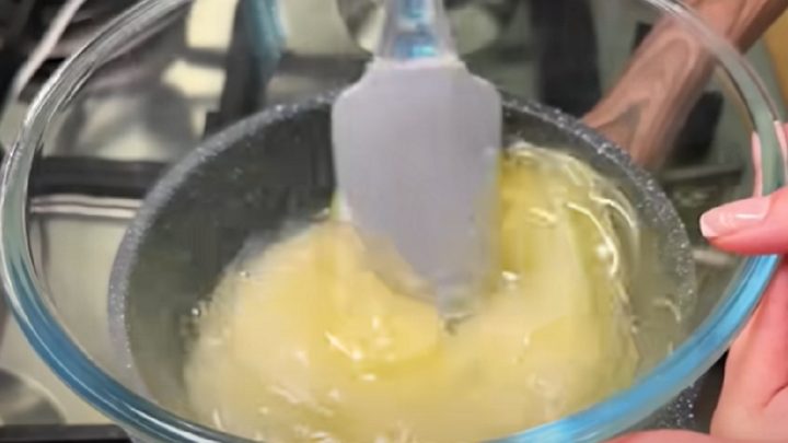 Mramorované pusinky s čokoládou a ořechy