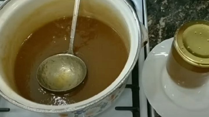 Hrušková povidla jen ze 2 ingrediencí