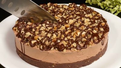 Čokoládový dort s ořechy bez pečení