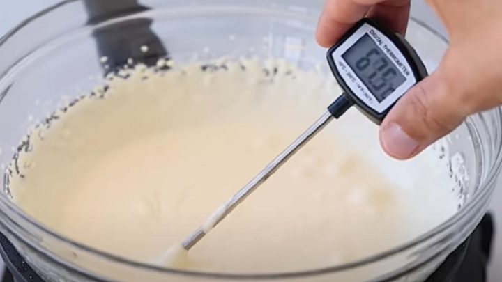 Rychlé jahodové tiramisu s mascarpone