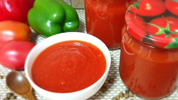 Hustá rajčatová omáčka s paprikou