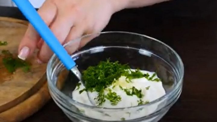 Rychlé cuketové palačinky plněné masem