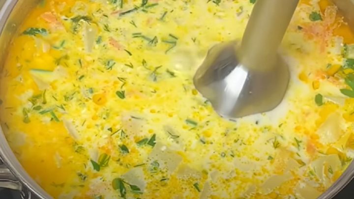 Krémová zeleninová polévka se smetanou