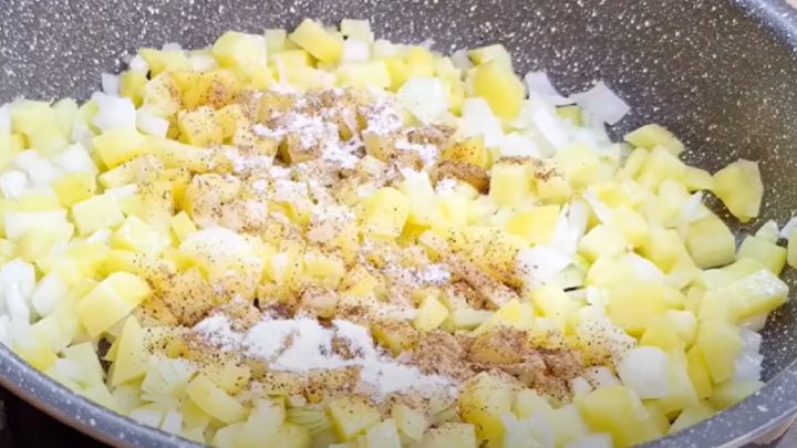 Špenátové muffiny s brambory a sýrem