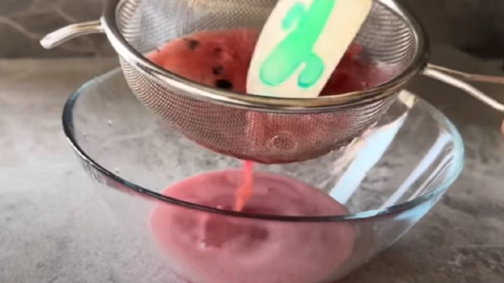 Rychlý melounový dezert s krupicí