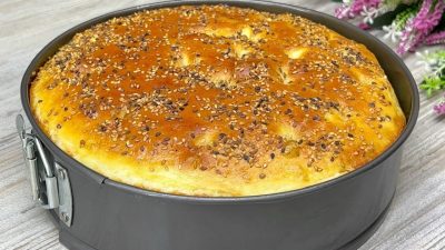 Nadýchaný domácí chléb z kynutého těsta