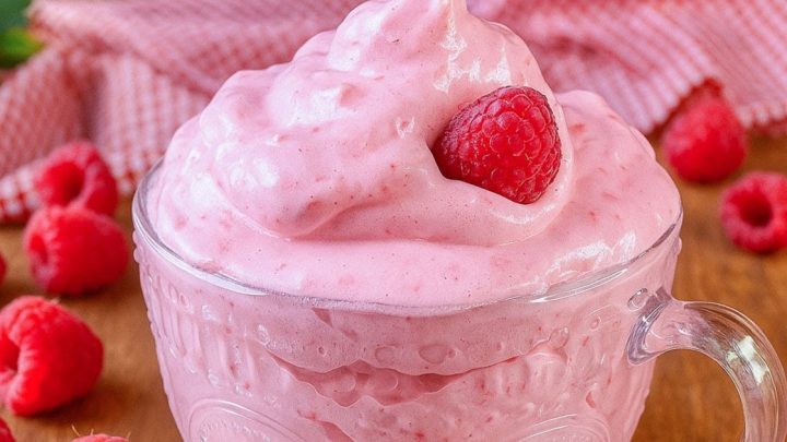 Malinová pěna jen ze 2 ingrediencí