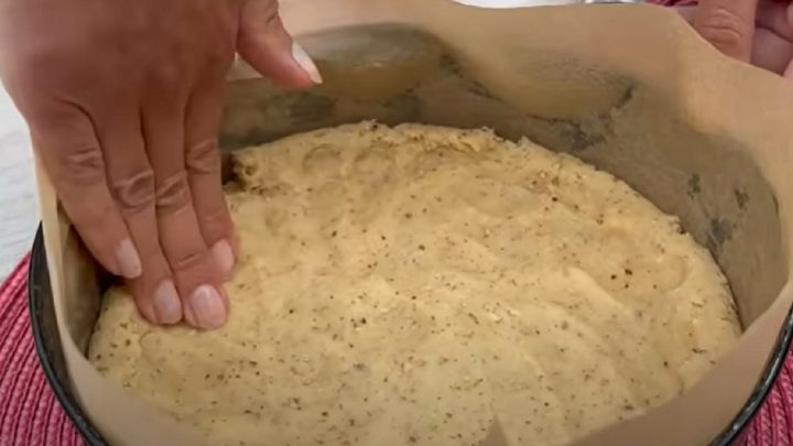 Dort s třešňovou náplní a tvarohem