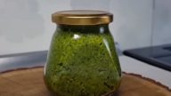 Bylinkové pesto s medem a citronem