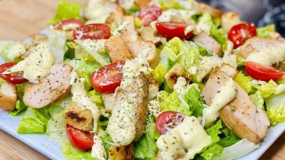 Caesar salát s kuřecím masem