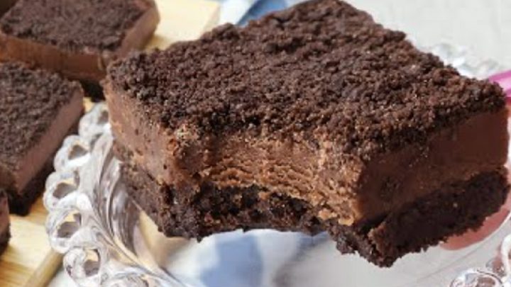 Nepečené řezy s čokoládou a karamelem