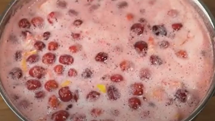 Třešňová marmeláda s citronem