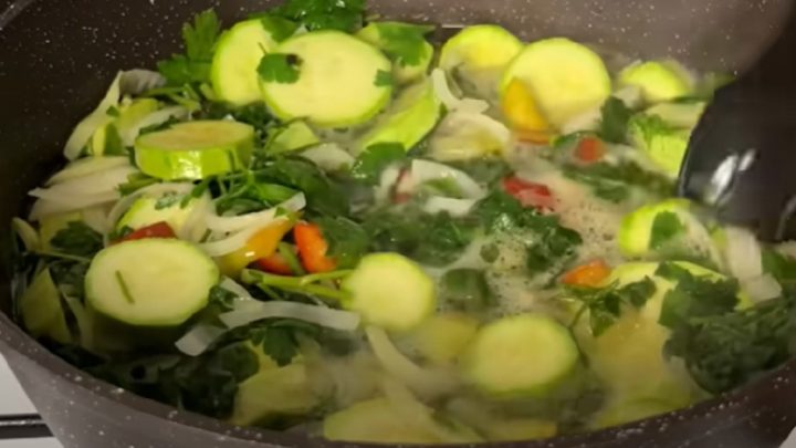 Nakládané cukety na zimu s petrželkou