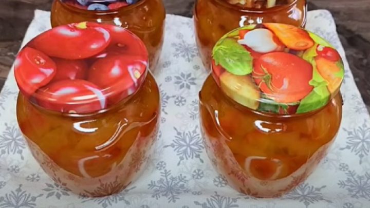 Džem z melounových slupek s hřebíčkem