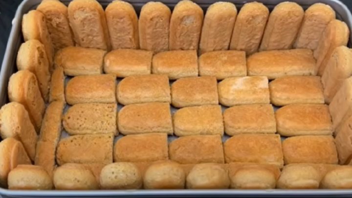 Falešné tiramisu řezy s čokoládou