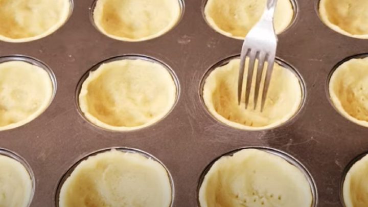 Tartaletky s čokoládovým krémem a pistáciemi