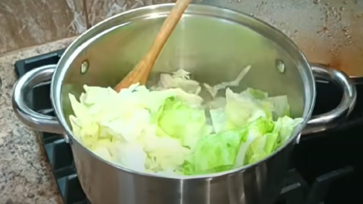 Rozlítané holubky z mletého masa a zelí