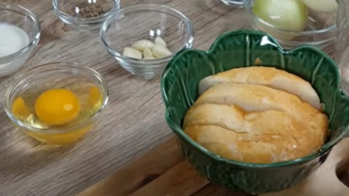 Šťavnaté šišky z mletého masa plněné slaninou