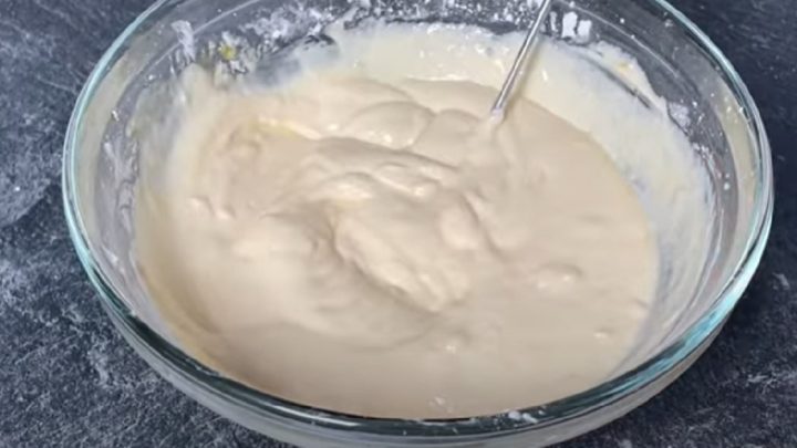 Mřížkový makový koláč s vanilkou