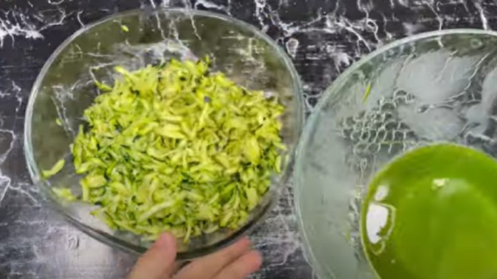 Rychlé cuketové bramboráky s mozzarellou