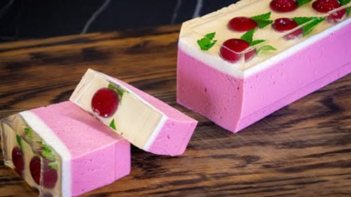 Želé řezy ze 3 vrstev s třešněmi