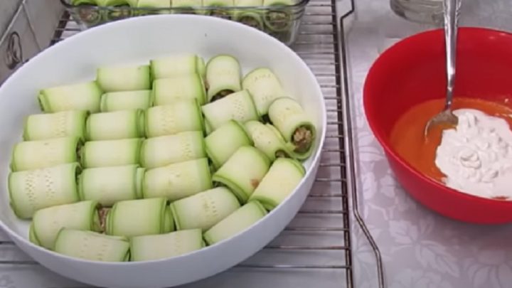 Cuketové rolky plněné mletým masem