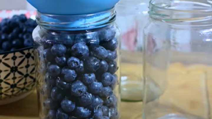 Zavařené borůvky jen ze 3 ingrediencí