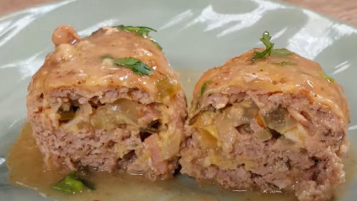 Šťavnaté šišky z mletého masa plněné slaninou